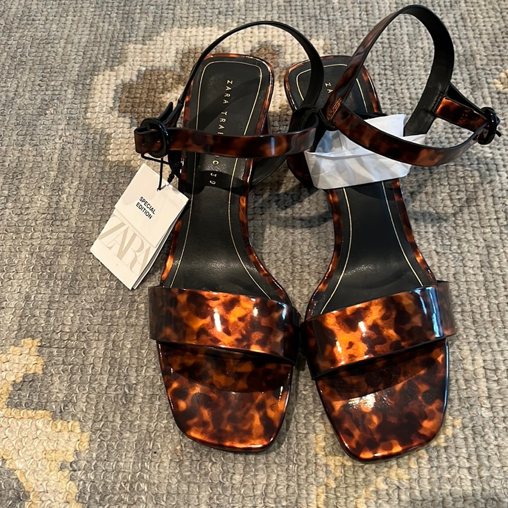 Zara special edition tortoise block heel sandal- NWT